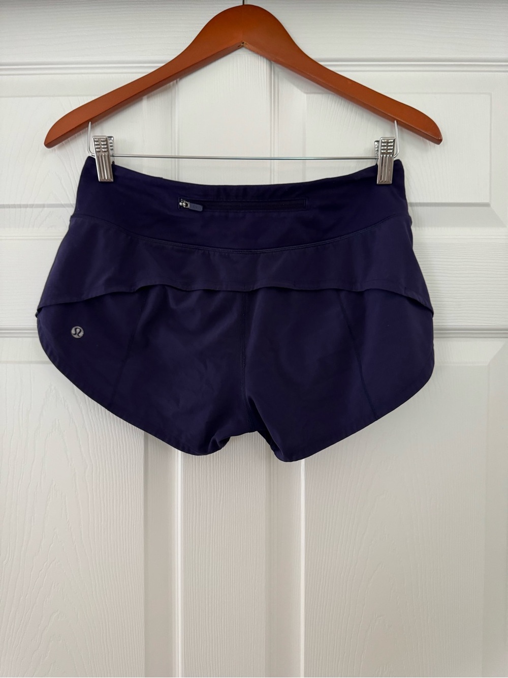 Lululemon Purple Speed Up Running Shorts - Women’s Size 4 - Picture 2 of 2
